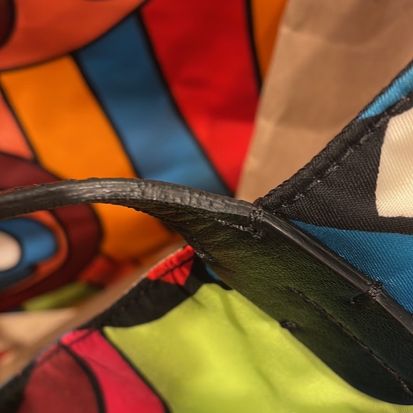 Red (V) Colorful Tote Bag - Picture 11 of 11